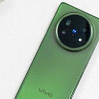 vivo X Fold5破界新生，轻薄影像旗舰重塑折叠体验