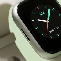 小米新品发布：年轻人的第一款智能手表