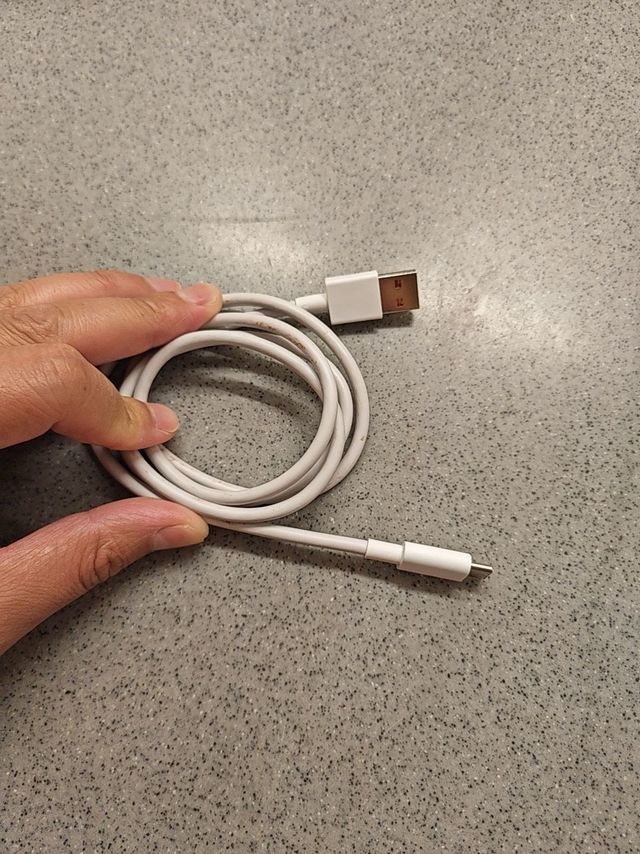 稳如磐石，快充小米。