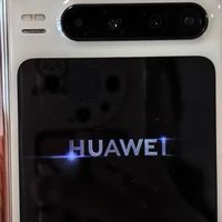 HUAWEI Pura X 1610阔型屏鸿蒙操作系统5红枫原色影像