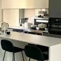 侧吸VS顶吸：哪种油烟机更适合你的厨房？侧吸和顶吸优缺点全解析