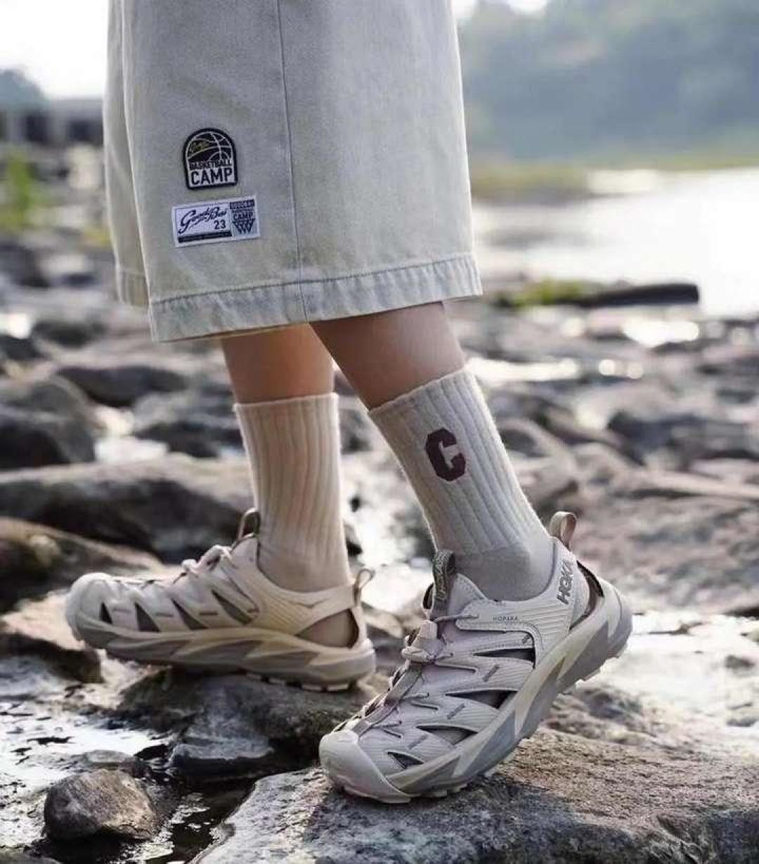 Hoka溯溪鞋Hopara 2深度评测:Vibram防滑科技+Cordura耐磨升级,水陆两栖的全能之选