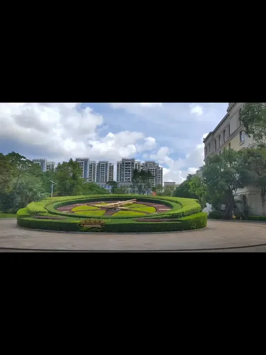 6月9日驱车来到位于珠海高新区金鼎的：罗西尼AAAA级工业旅游区。游览随拍视频与照片，与关注我的朋友们分享一下！！