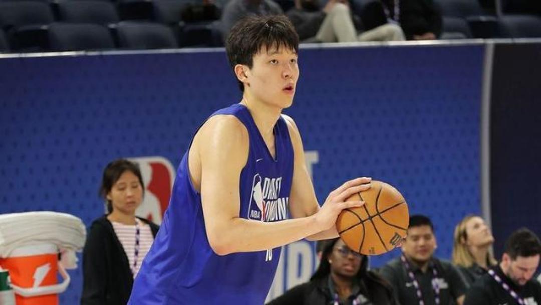杨瀚森首轮16顺位创1.56亿顶薪纪录 中国篮球九年后再现NBA荣光