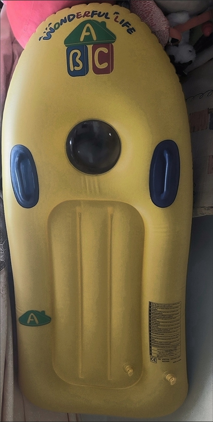 米囹游泳