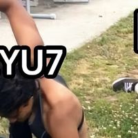 小米YU7登场，汽车圈“地震”了！雷军这次又欠了一屁股车