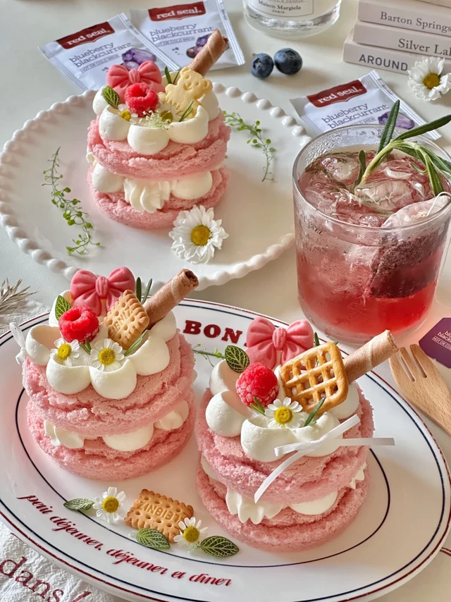 少女心💗下午茶｜天使小蛋糕🍰蓝莓气泡茶🫧