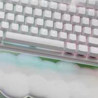 罗技G715键盘:高品质与多功能