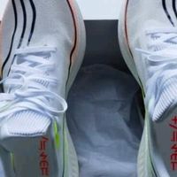 李宁赤兔7Pro竞速跑鞋：轻、弹、韧、稳，进阶跑者的效率之翼