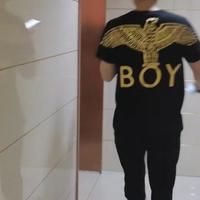 男人老了，请务必远离这4种“假时髦”穿搭，显老土气还很油腻！