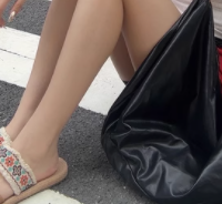 热风2025夏新款软底人字拖｜仙女必备的“踩云感”度假神器！