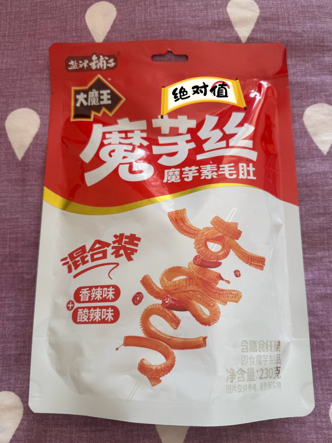 盐津铺子魔芋丝,麻辣零食新宠!