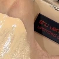 植村秀粉底液实测干皮适用