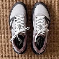 Nike TERRA KIGER 10：轻量竞速越野跑鞋