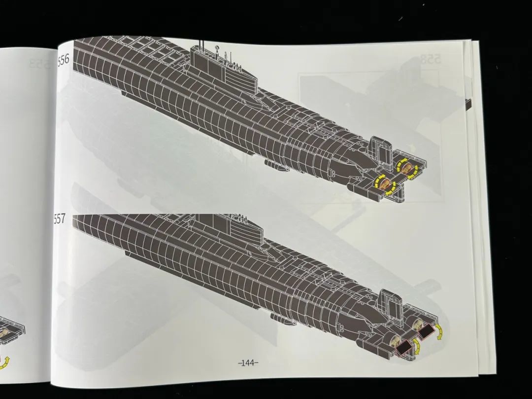 【开箱】冷战铁幕下的末日武器:潘洛斯941型核潜艇开箱测评!