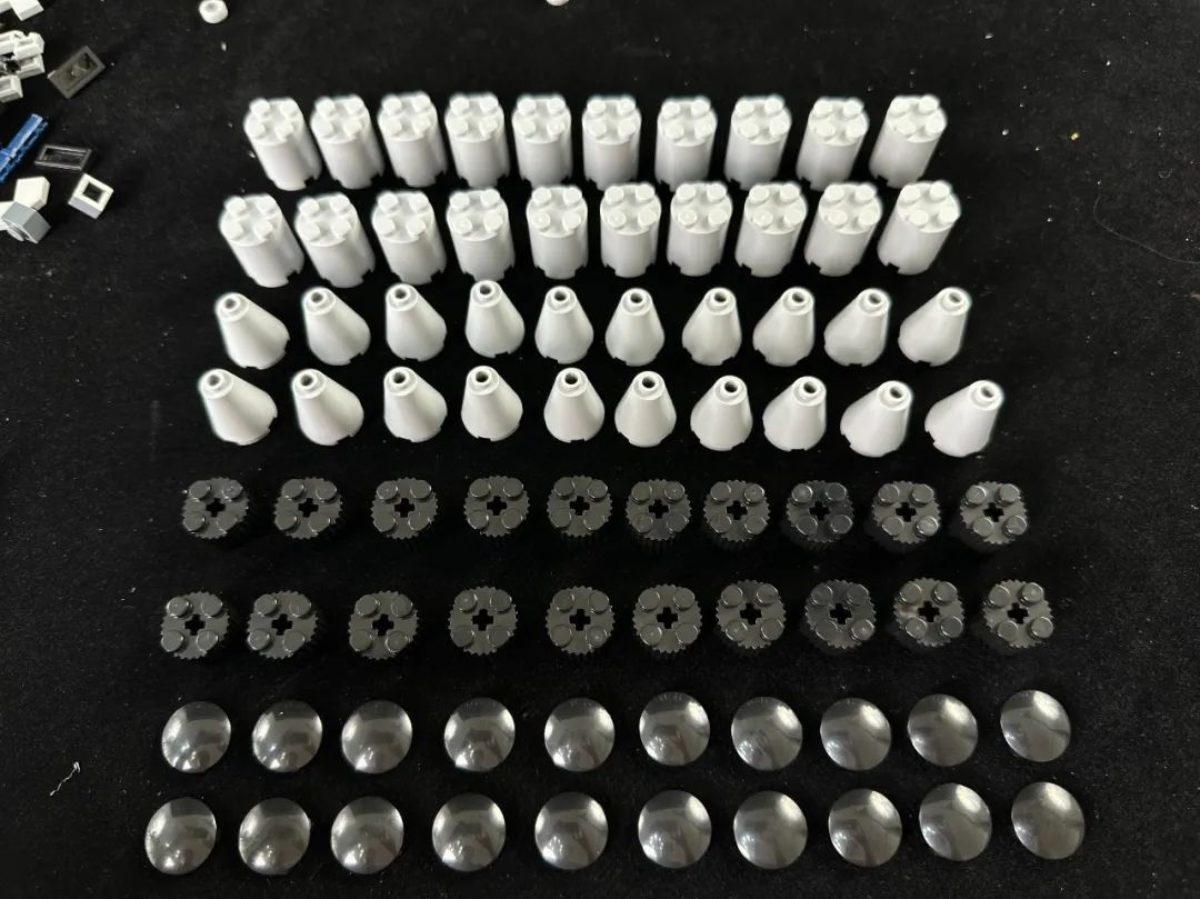 【开箱】冷战铁幕下的末日武器:潘洛斯941型核潜艇开箱测评!