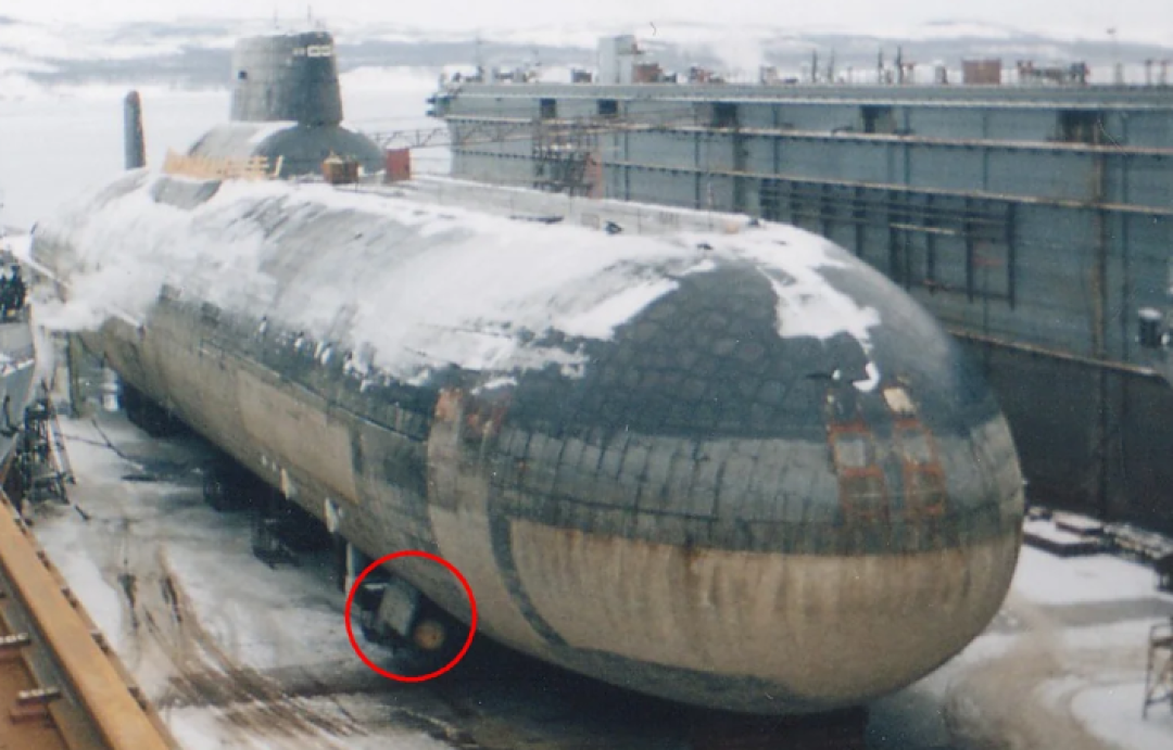 【开箱】冷战铁幕下的末日武器:潘洛斯941型核潜艇开箱测评!