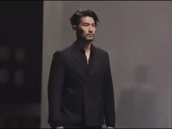 #遇见高以翔  #高级感 #西装杀 #神颜 #气场全开 嗯 你是最最最帅的非常帅💙