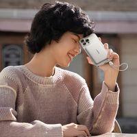倍思磁吸充电宝:iPhone用户出行必备,轻松续航无忧!