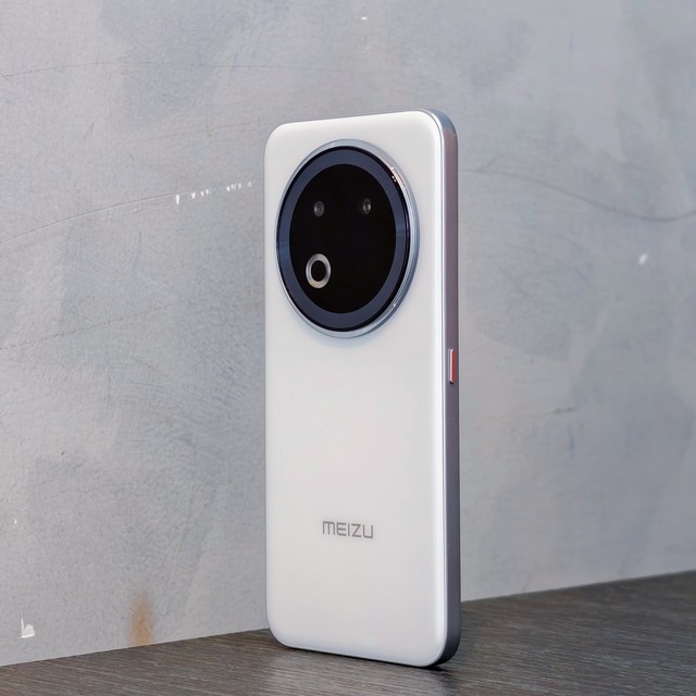 简单开箱丨魅族Note 16 Pro 流云白