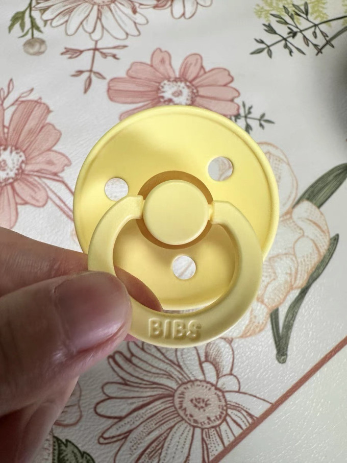 安抚奶嘴