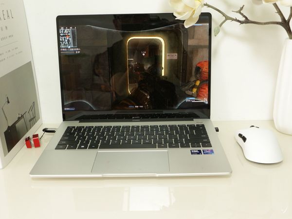 120000000次微动无限电竞鼠标什么体验？