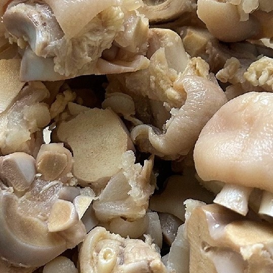 4斤猪蹄直接实现啃蹄自由！