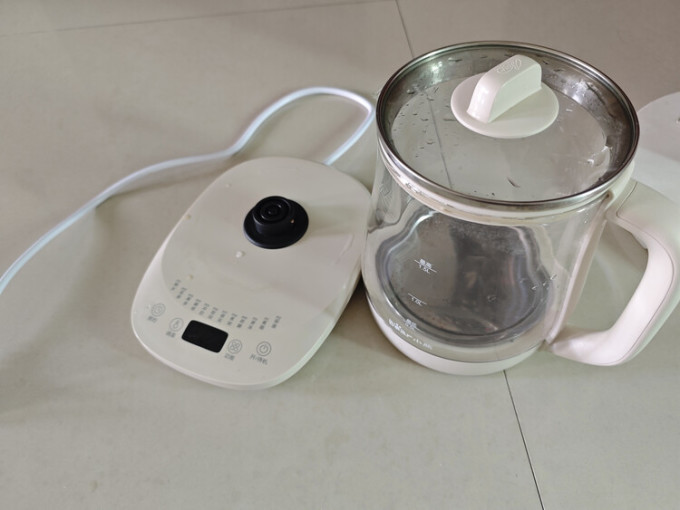 小熊电水壶