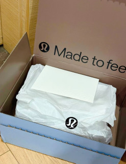🌿白绿清新，跑步风潮：lululemon Strongfeel 跑步鞋