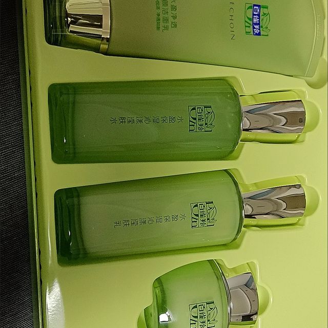 618闭眼入！百雀羚护肤套装太香啦