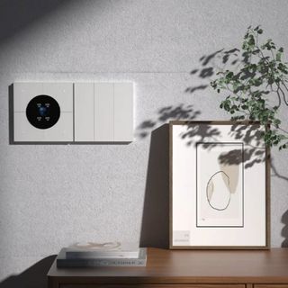LineHope智能屏显开关，自带显示屏、感应即亮屏、多模式切换，12种场景控制