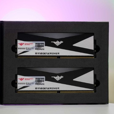 毁灭者DDR4 3600 16GBX2套条评测：颜值与性能并存
