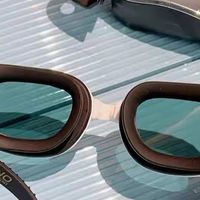 夏日泳镜：畅游碧波的贴心伙伴