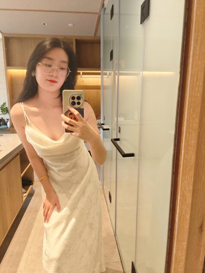 连衣裙