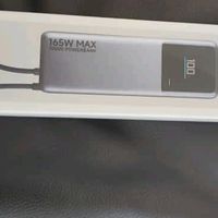 告别“慢充焦虑”，这款充电宝让我相见恨晚