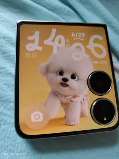 日常娱乐办公神器，小米MIX Flip 2
