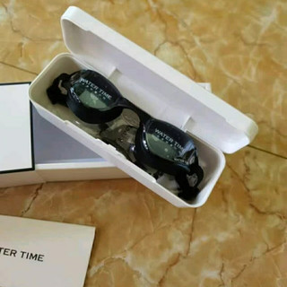 我的游泳装备里，这副WATERTIME泳镜真的“眼”技担当！