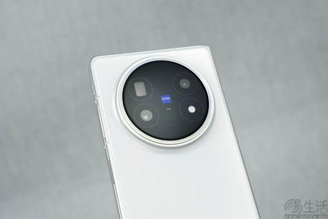 vivo X Fold 5评测：更薄、更亲民，但确实更强了