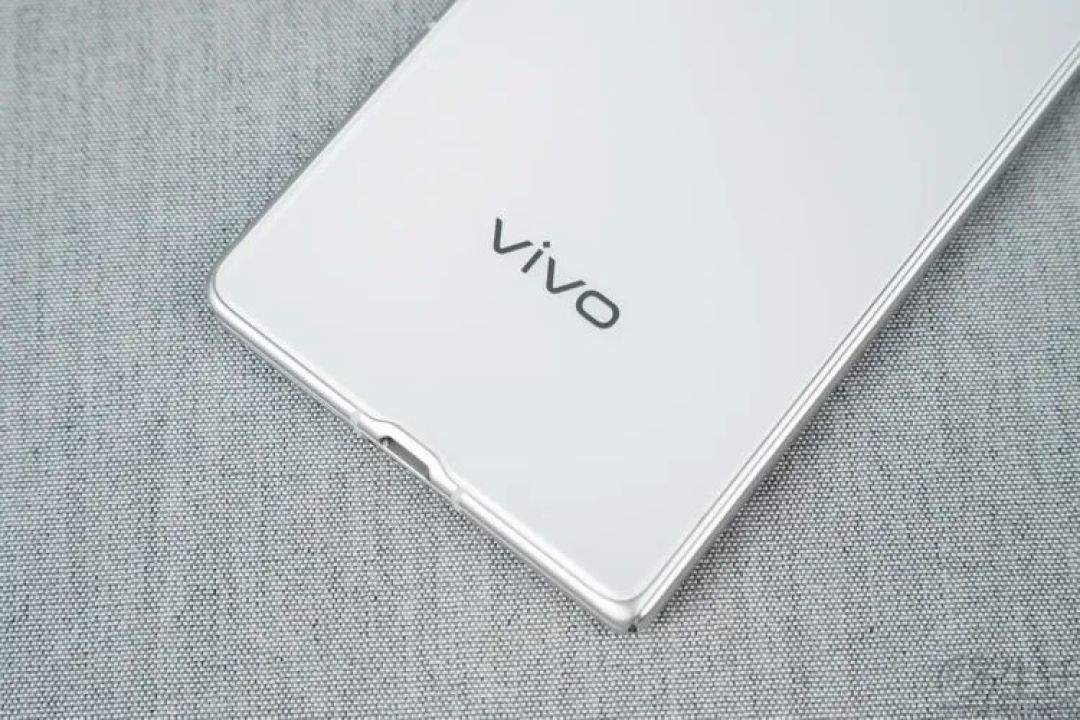vivo X Fold 5评测：更薄、更亲民，但确实更强了