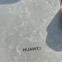 华为Mate X6大屏与多任务效率