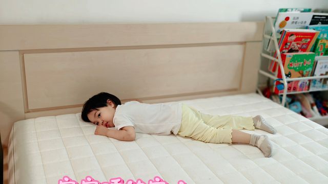 儿童床垫这几点必看：栖作坚果•蹦蹦如何用硬核材质征服宝妈圈 