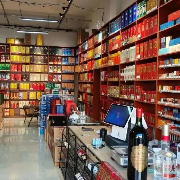 网上买酒放心吗？酒友：看看烟酒超市有人吗？这4款粮食酒放心喝