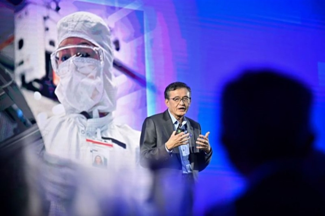 Intel CEO陈立武考虑放弃推销18A工艺!全力发展Intel 14A