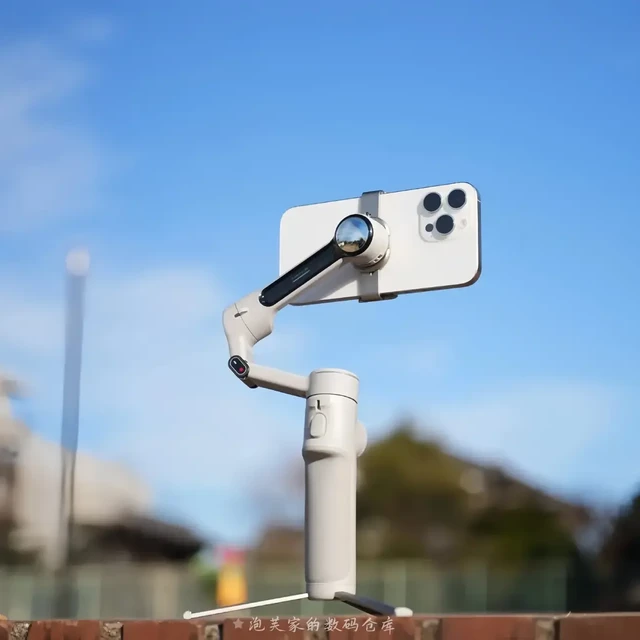 影石Insta360 Flow2 Pro深度体验 单兵神器 手机云台玩出电影质感