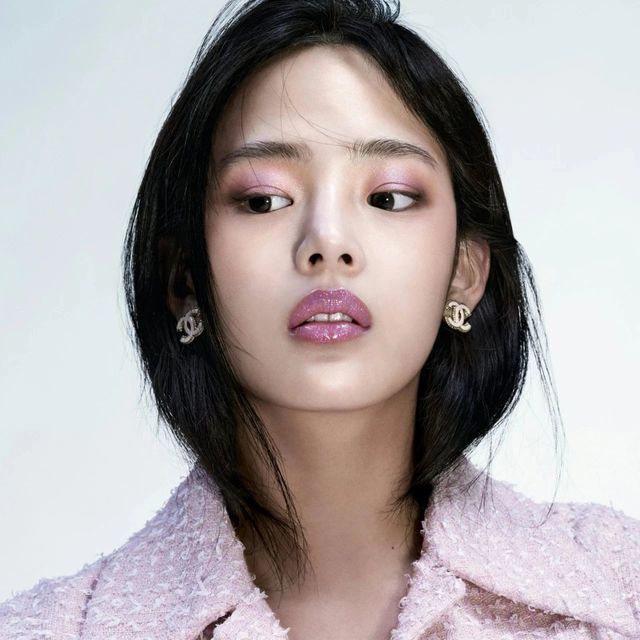 2025春夏彩妆高能预警！CHANEL绝美色调颠覆想象