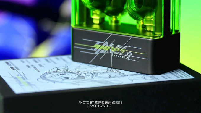 水月雨蓝牙耳机