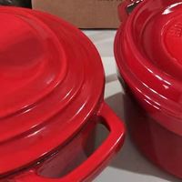 新家快递—Staub樱桃红圆炖20cm珐琅锅