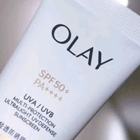 玉兰油全新升级小白伞防晒：户外高倍防护与提亮肤色的完美融合