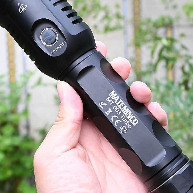 续航持久，输出强劲！迈特明酷MT003 Turbo远射手电体验