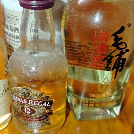 小小瓶子里的醉人世界——一个酒版爱好者的记录